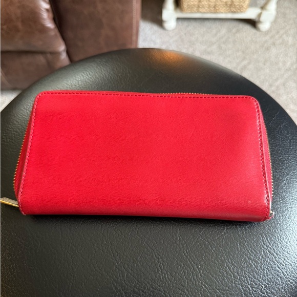 Tory Burch Red Leather Wallet with Gold Hardware - Picture 3 of 4